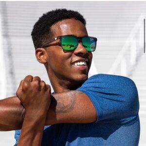 NWOT Knockaround Fast Lanes Sport Polarized Sunglasses